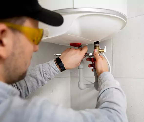 Get Affordable Water Heater Repair Service in Lake Grove, NY