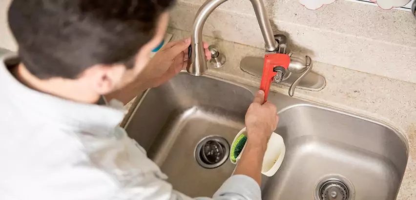 Faucet Repair in Lake Grove